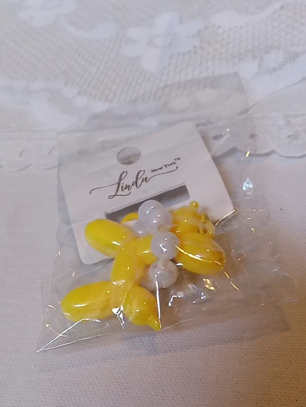 Yellow Balloon Dog Charm Or Zipper Pull NWT